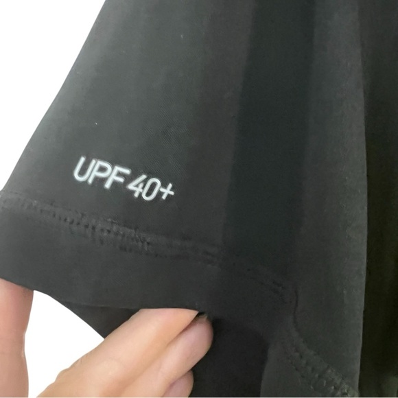 Nike Swim Yellow and Black Drifit  shirt spf 40 NWT - Picture 5 of 6